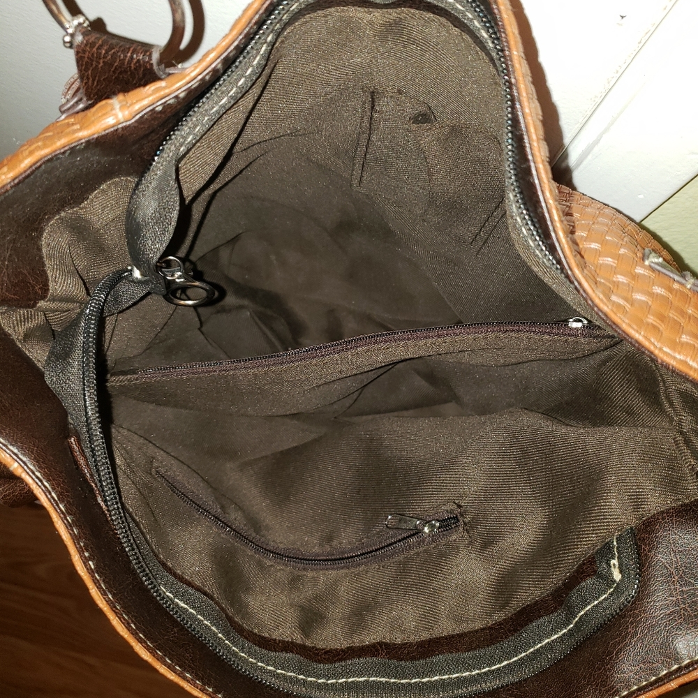Handbag - Picture 3 of 3